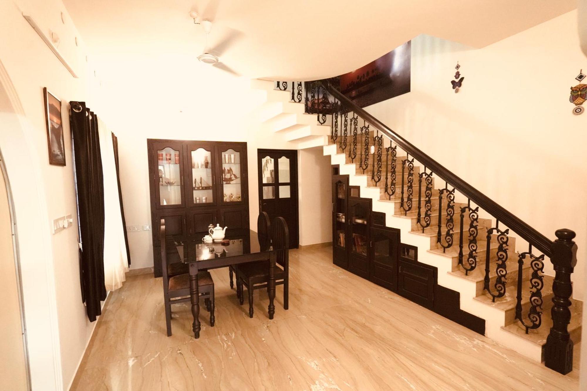 Daffodils Inn Alappuzha Екстериор снимка